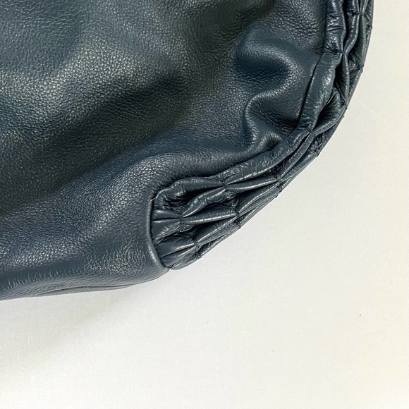 Goldenbleu leather hobo circular women’s handbag - Picture 6 of 10